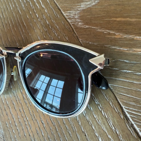 Karen Walker Bounty Black Gold 47mm Frame Sunglasses 1701424 MSRP $280 - Picture 8 of 9